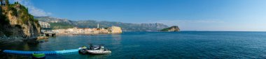 Budva 'nın Panoraması Eski Şehir ve Aziz Nicholas Adası, Karadağ