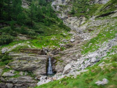 Şelale içinde doğal Park, Alta Valle Antrona, Piedmont, İtalya