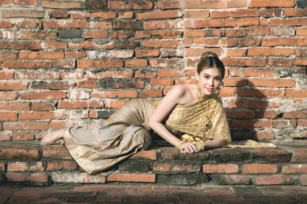 Woman wearing typical thai dress — Stock Photo, Image