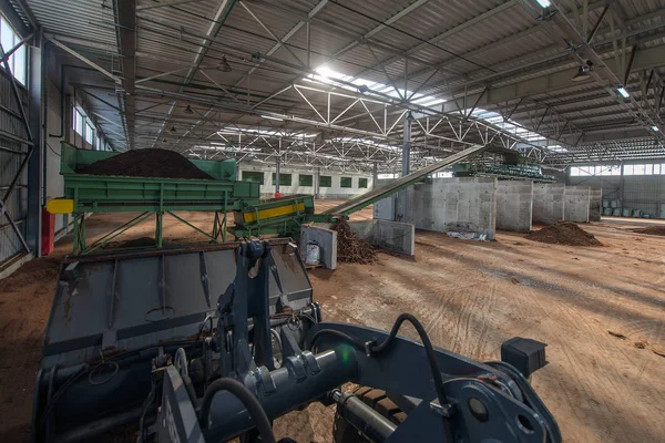 Chargement Des Matières Premières Tourbe Usine Transformation — Photo