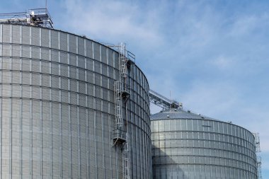 Tahıl ambarı özel yer tahıl uzun süreli depolama için donatılmış.