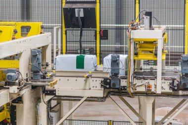 konveyör, turba substrat satır doldurma