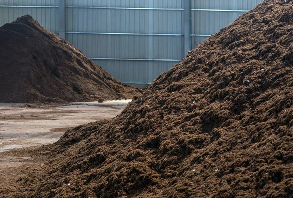 Torffraktion Der Aufbereitungsanlage — Stockfoto