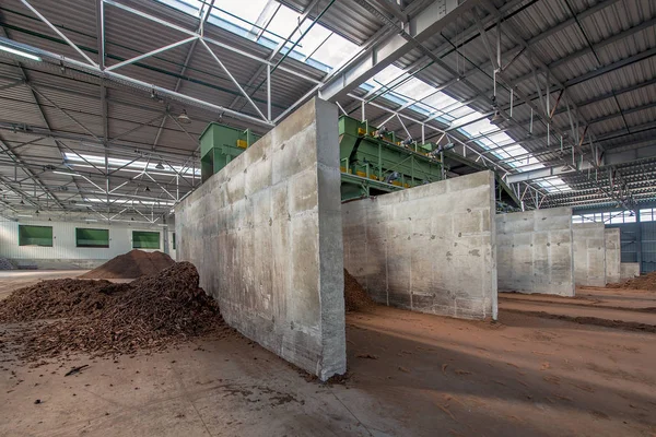 Peat Fraction Processing Plant — Stock Photo, Image