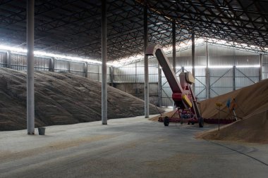 Ambar, tahıl ürünleri saklamak için bir kulübe