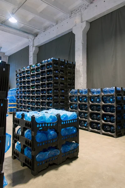 Factory Warehouse Production Bottled Water — Stock Photo, Image