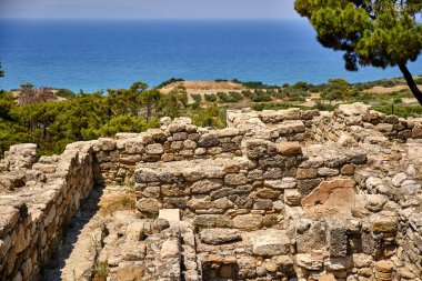 Rodos adasında antik antik kalıntıları