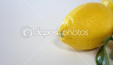Limon üzerinde beyaz bacground ayarla