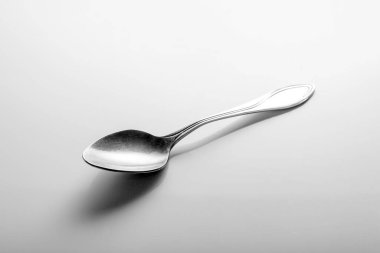 çay kaşığı beyaz arkaplanda izole