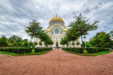 Kronstadt 'taki St. Nicholas Katedrali. Rus donanmasının ana katedrali. Saint Petersburg, Rusya, Ağustos 2019