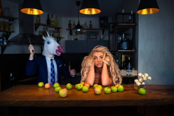 Sayaç şık mutfak bar, sıradışı çift
