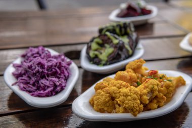 Baharatlı Karnabahar Turşusu