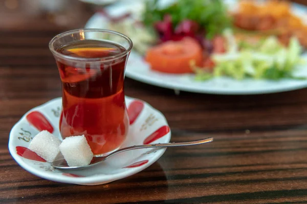 Cubes de thé et de sucre turcs — Photo
