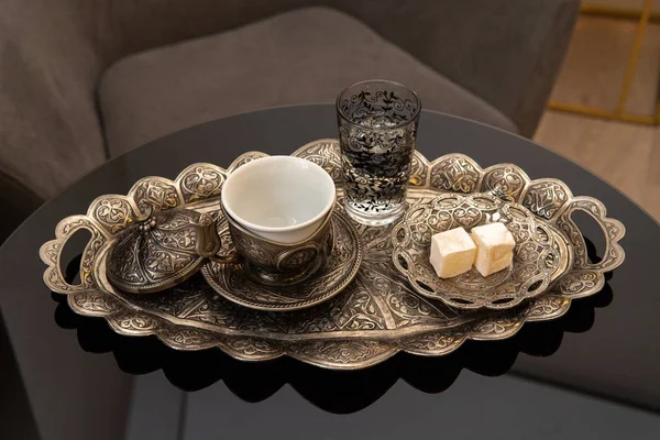 Turkish Coffee and Lokum on Silver Plate — Stock Photo, Image