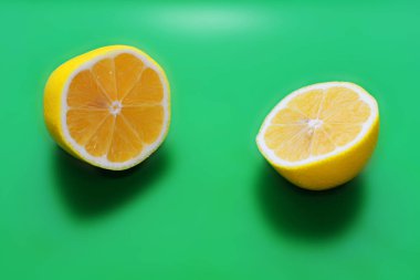 Arka plan üzerinde taze limon