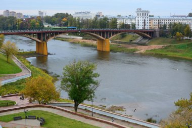 Western Dvina nehir ve Kirov Köprüsü, Vitebsk, Beyaz Rusya