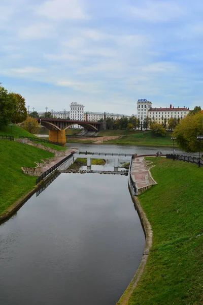 Río Dvina Occidental Puente Kirov Vitebsk Bielorrusia — Foto de Stock