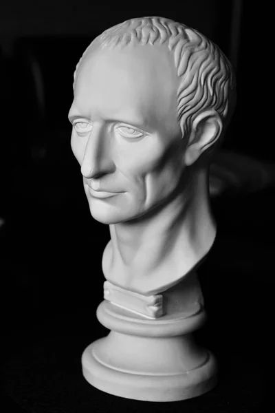 Romerske Kejsaren Julius Caesar Byst — Stockfoto
