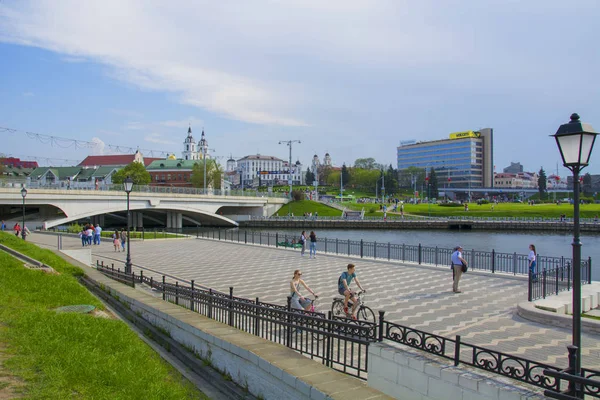 Minsk Bielorrusia 2018 Svisloch River Traetskae Pradmestse Trinity Suburb Old — Foto de Stock