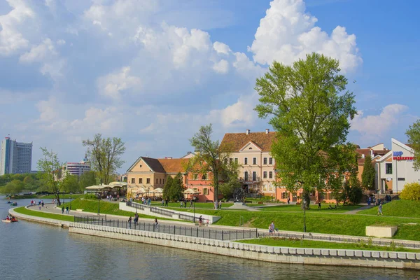 Minsk Bielorrusia 2018 Svisloch River Traetskae Pradmestse Trinity Suburb Old — Foto de Stock