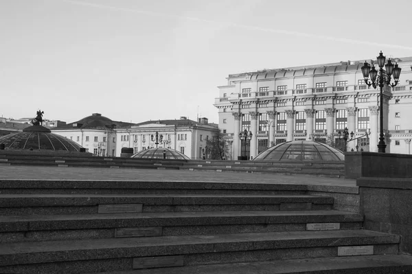 Moscow Rússia 2018 Famosa Praça Moscou Manezh Manege Cityscape Praça — Fotografia de Stock