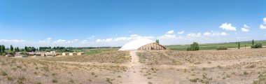 Dış görünüm koruma Çatalhöyük. En eski dünya ile büyük şehirde Neolitik ve Kalkolitik şehir yerleşim Çumra, Konya. Bu yaklaşık 7500 M.ö. yılında inşa edilmiştir