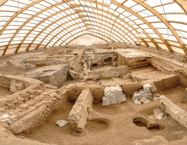 Catalhoyuk は大きいで世界で最も古い町新石器時代と金石併用時代最高 Cumra コンヤ市集落の保存します 紀元前 7500 年頃に建てられました ストックフォト