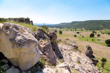 Manzaralı Phrygia vadinin ortasında Türkiye'de Kütahya, Eskişehir, Afyon.