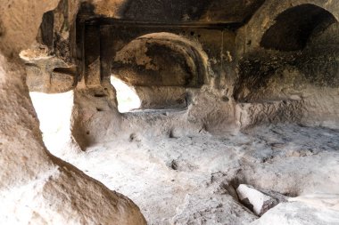 Manzaralı Phrygia vadinin ortasında Türkiye.