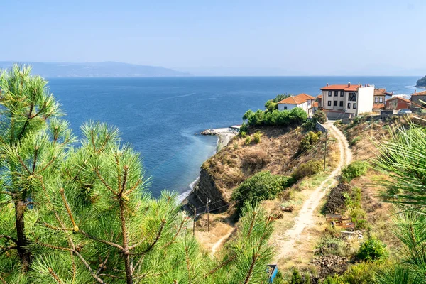 Bursa, Türkiye - 01 Eylül 2018:: Tirilye tarihsel Mudanya, Bursa köydür.