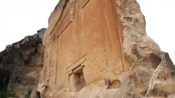Rock Tomb Weergave Van Phrygië Vallei Het Midden Van Turkije — Stockvideo