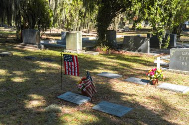 Savannah, Georgia - 1 Kasım 2018: Tarihsel Bonaventure Mezarlığı'Savannah, Georgia. Bu heykeller ve anıtlar olan dinlenme en eski.