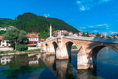Konjiç'teki Eski Köprü