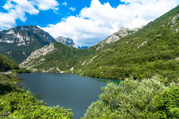 Floden Neretva i Bosnien — Stockfoto