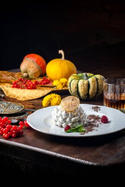 Hafif tatlı viski ile. Bir Halloween yemek.