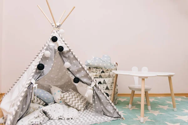 Cozy Children Room White Gray Blue Colors Vivam Sleeping Bag — стоковое фото