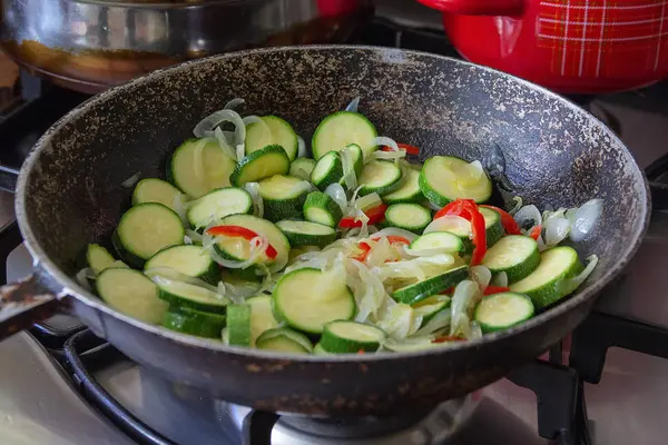 Verduras Rodajas Primer Plano Sartén —  Fotos de Stock