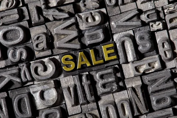 Alte Buchstaben Die Das Wort Verkauf Bilden — Stockfoto
