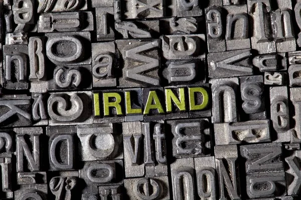 Imagem Quadro Completo Letras Ferro Palavra Alemã Para Irlanda — Fotografia de Stock