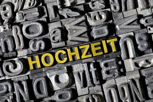 Vollbild Aus Eisernen Buchstaben Und Deutschem Wort Für Hochzeit — Stockfoto