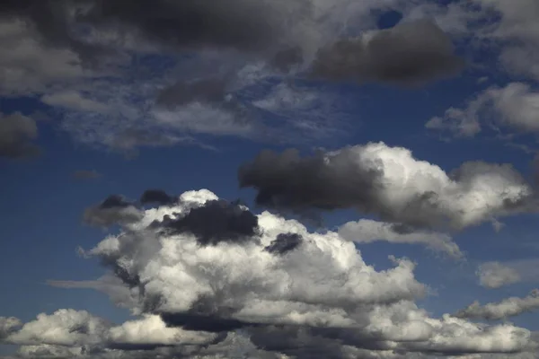 Cumulus Awan Langit Gelap Malam — Stok Foto
