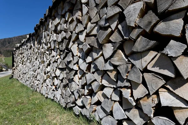 Stacked Firewood Wall Village — Stock Photo, Image