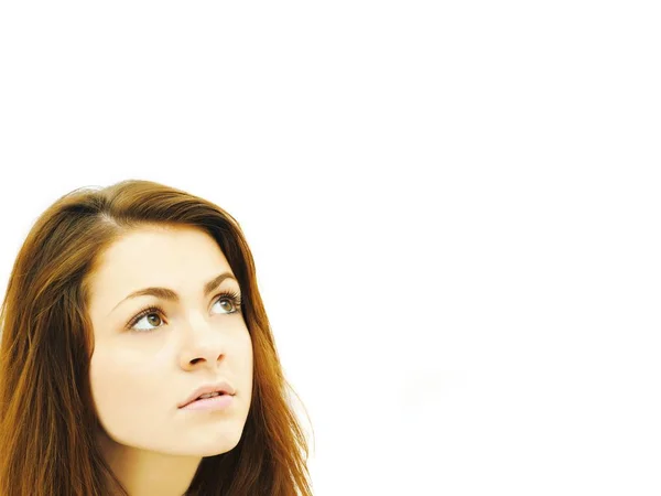 Mujer Joven Mirando Hacia Arriba Pensando Espacio Copia —  Fotos de Stock