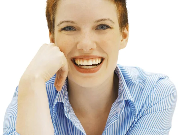 Mujer Negocios Sonriendo Mirando Cámara — Foto de Stock