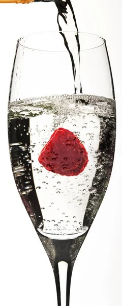 Малина Бокале Шампанского — стоковое фото
