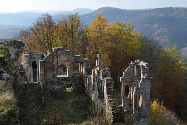 Ερείπια Του Κάστρου Neuscharfeneck Φθινόπωρο Pfalzerwald Ramburg Ρηνανία Παλατινάτο Γερμανία — Φωτογραφία Αρχείου