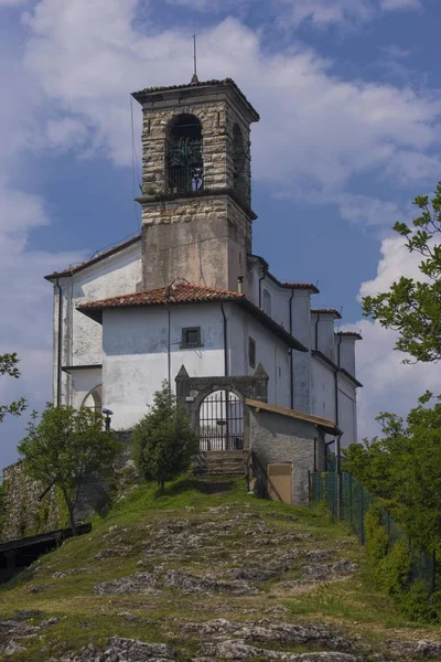 Santuario Della Madonna Della Ceriola Monte Isola Cure Brescia Italy — 스톡 사진