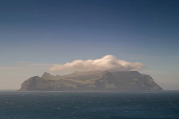 ヨーロッパの海と雲 デンマーク フェロー諸島 ミキネス ミキネス島 — ストック写真