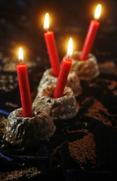 촛불을 수있는 케이크 — 스톡 사진