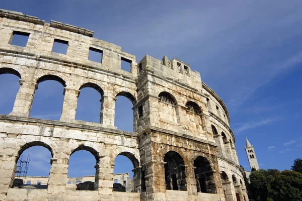 Antik Romersk Amfiteater Arena Och Anthonys Kyrka Pula Istrien Kroatien — Stockfoto